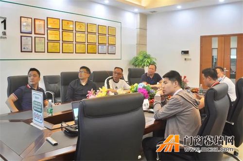 湖南省國防科技工業局技術開發中心主任一行蒞臨合和集團參觀考察，共探技術合作新機遇